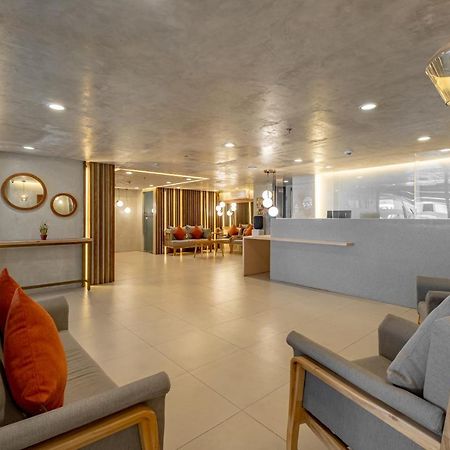 Ihotel Uptown Bgc Тагиг Экстерьер фото
