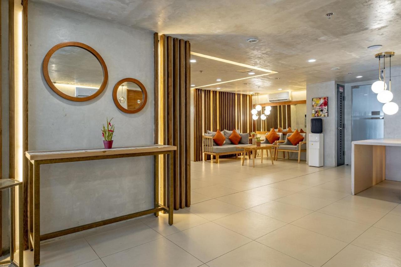 Ihotel Uptown Bgc Тагиг Экстерьер фото